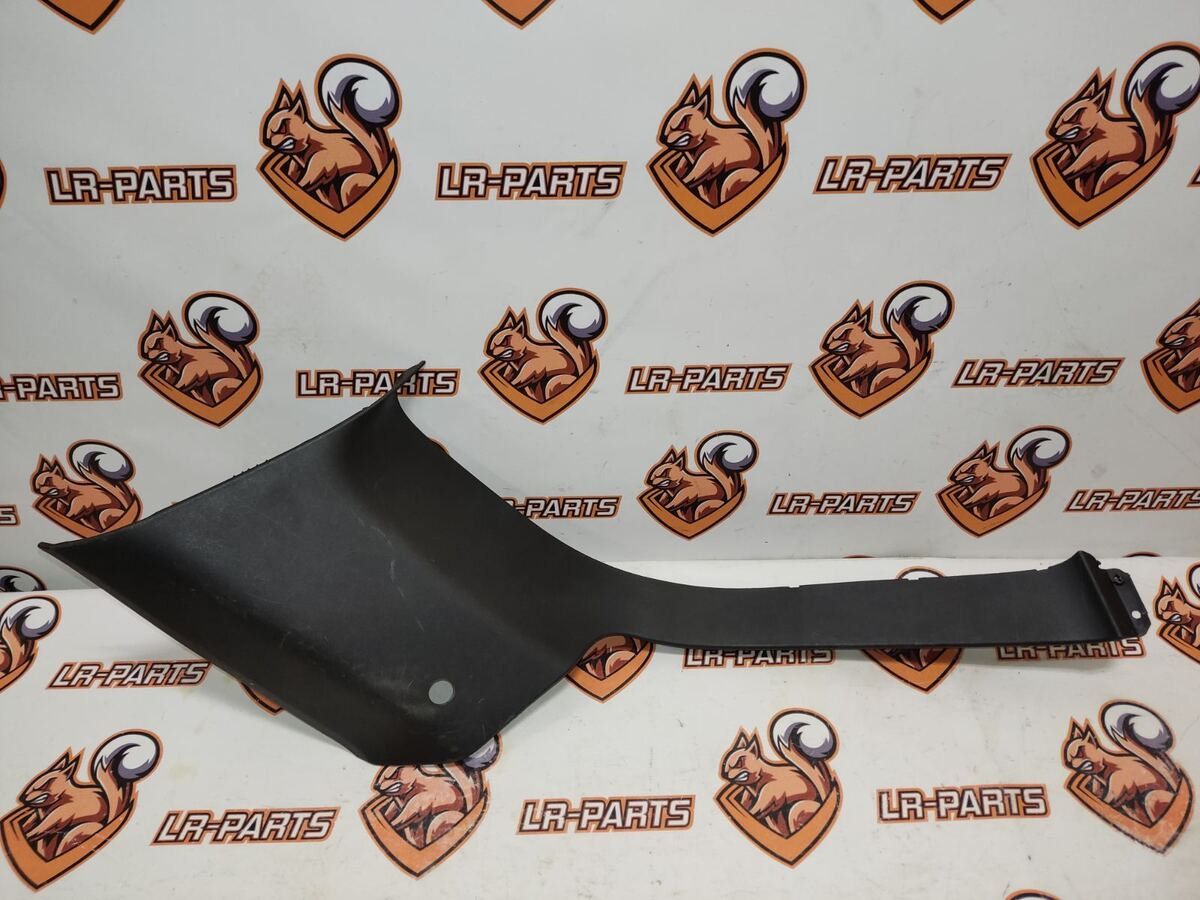 HY3231010 Window Trim Cover Right rear LAND ROVER DISCOVERY 5 (L462) Used